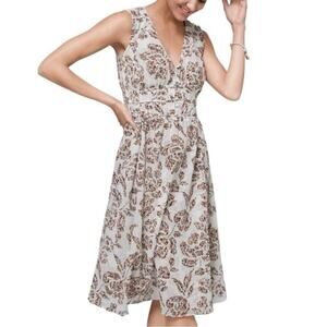 White House Black Market Ruched Waist Dress Poppi Stamp Ecru / Biscuit Size XS